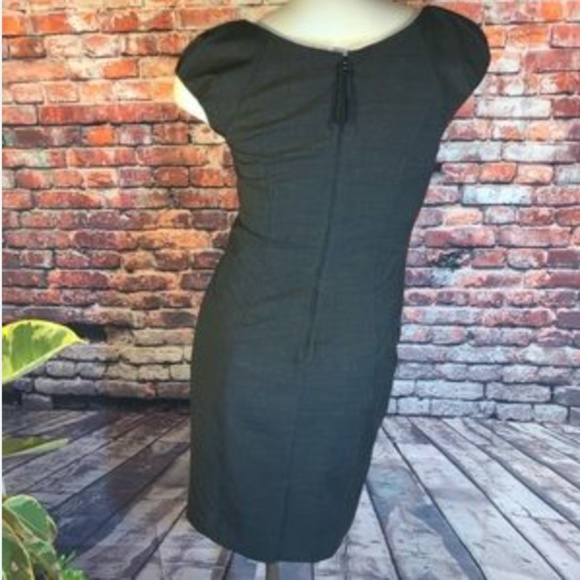 Rebecca Taylor Dark Gray Sheath with Black Ruffle V-Neck, Size 4 - Picture 3 of 7